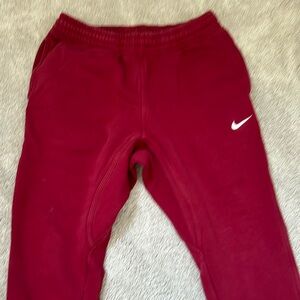 Nike dark red joggers men’s M